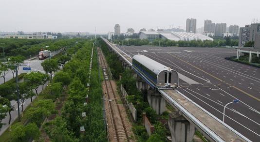 超級重磅！時速600公里高速磁浮試驗樣車成功試跑